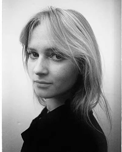 Nell Williams