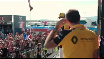 F1: Dirigir para Viver-E8