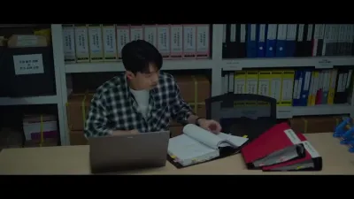 O Romance da Meia-noite em Hagwon-E3