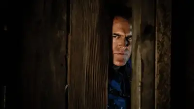 Ash vs Evil Dead-E10