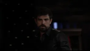 Cena do episódio 27 de Senhor dos Céus