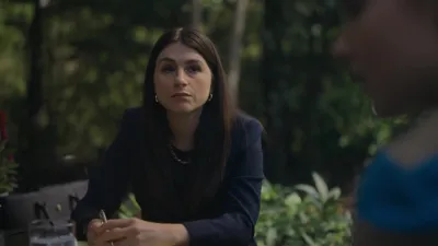 The Girl from Plainville-E5.Mirrorball