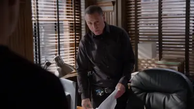 Chicago P.D.: Distrito 21-E10.Shouldn't Have Been Alone