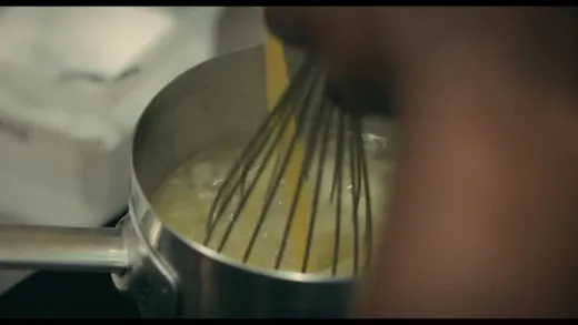 E4
