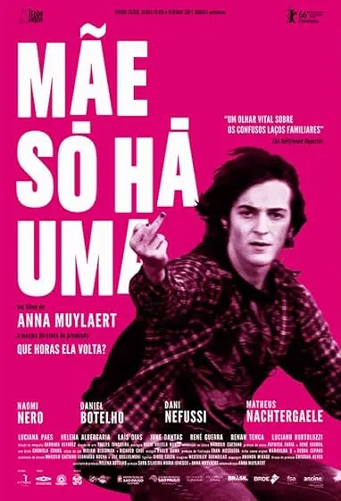 Capa de Mãe Só Há Uma