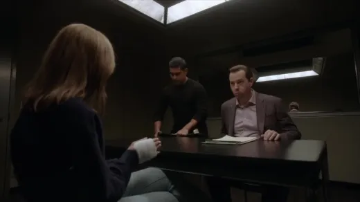 E15.Unusual Suspects