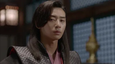 Hwarang: O Poeta Guerreiro-None