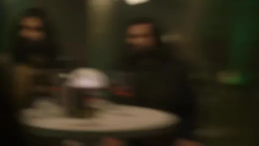 E2