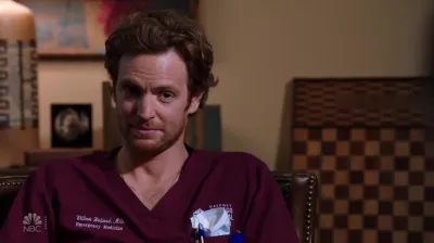 Chicago Med: Atendimento de Emergência-E1.When Did We Begin to Change