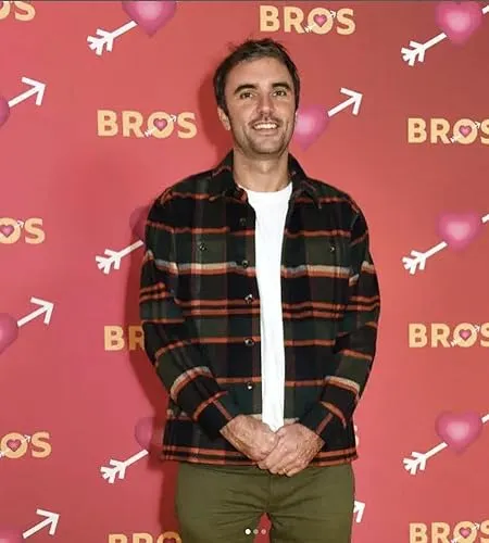 Chris Sweeney