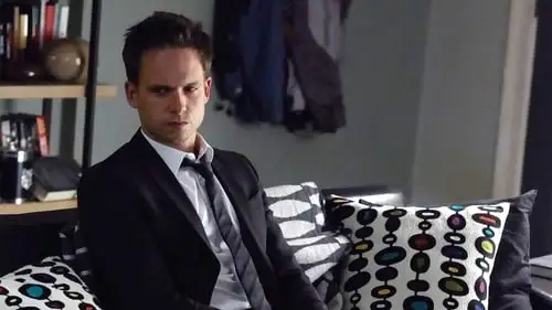 E11