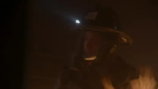 E4