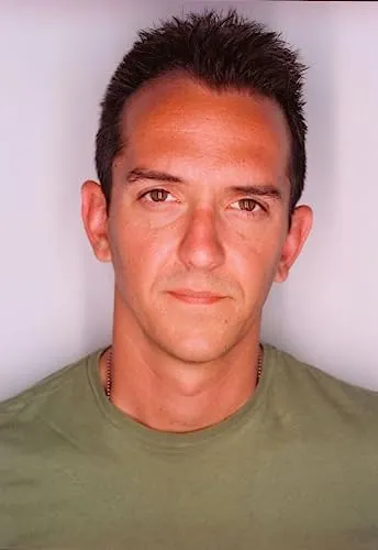 Sean Huze