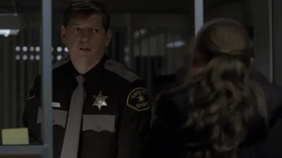 - Além de um Crime-E1