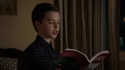 Jovem Sheldon-E16.A Second Prodigy and the Hottest Tips for Pouty Lips