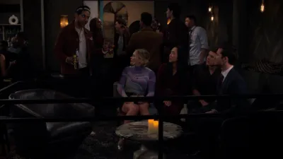 How I Met Your Father-E2.FOMO