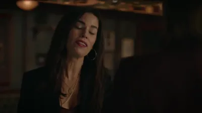 Whiskey Cavalier: Jogo de Espiões-E13.Czech Mate