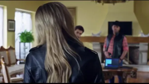E17