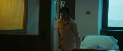 E4